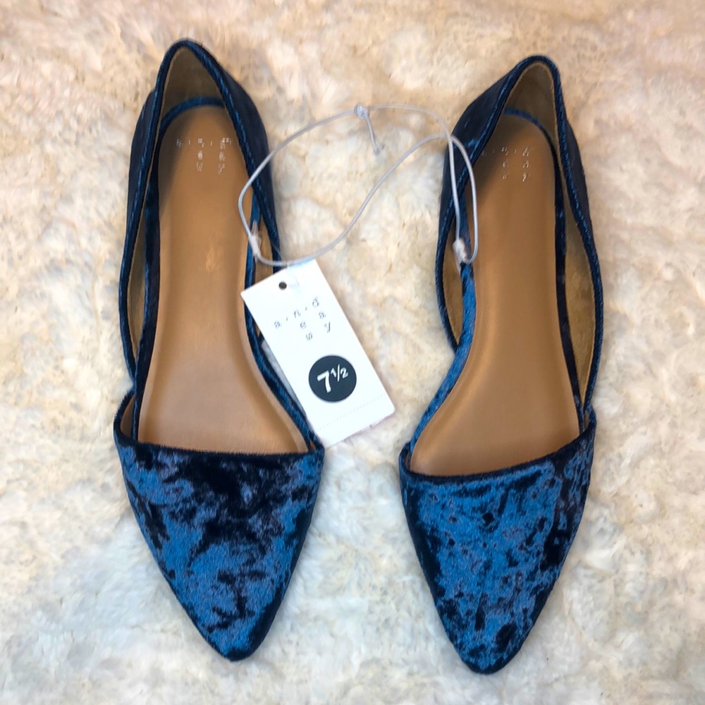Velvet Pointed Toe Flats NWT